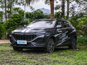 2021款1.5T DCT旗舰型 左前45度