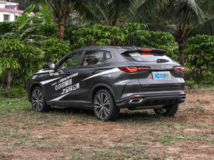 2021款1.5T DCT旗舰型 整体外观