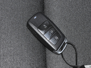 2021款1.5T 手动豪华型 7座 车钥匙
