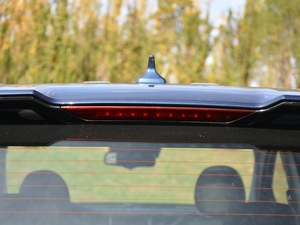 2021款1.5T 自动领航型 7座 细节外观
