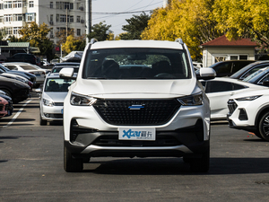 2021款1.5T 自动豪华型 6座 正前