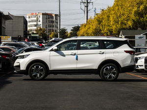 2021款1.5T 自动豪华型 6座 正侧（左）