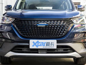 2021款1.5T 手动精英型 7座 中网