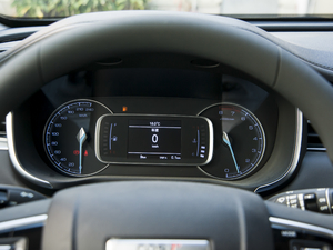 2021款1.5T 手动精英型 7座 仪表