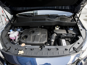 2021款1.5T 手动精英型 7座 发动机
