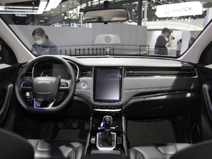 2021款1.5T 手动旗舰型 6座 内饰全景