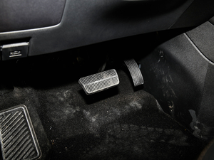 2021GT 2.0T ԄŞ 6 п؅^