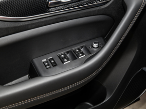 2021款GT 2.0T 自动旗舰型 6座 主驾车窗控制区	