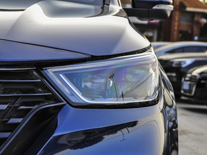 2021款GT 2.0T 自动领航型 6座 大灯