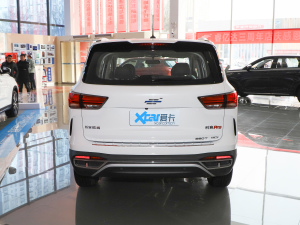 2021款1.5T 自动豪华型 7座 正后	