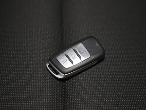 2021款1.5T 自动豪华型 7座 车钥匙