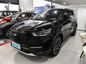 2021款GT 2.0T 自动领航型 7座 左前45度