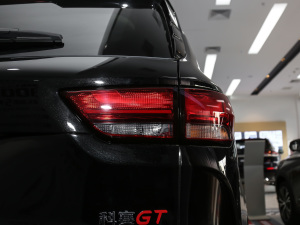 2021款GT 2.0T 自动领航型 7座 尾灯