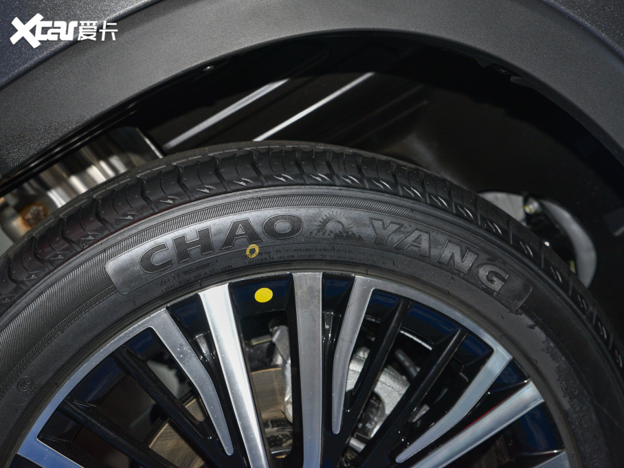 2021���L���W��X7 1.5T �Ԅ�Geeker��