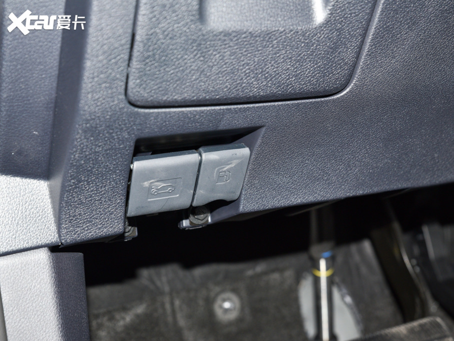 2021LWX7 1.5T ԄGeeker