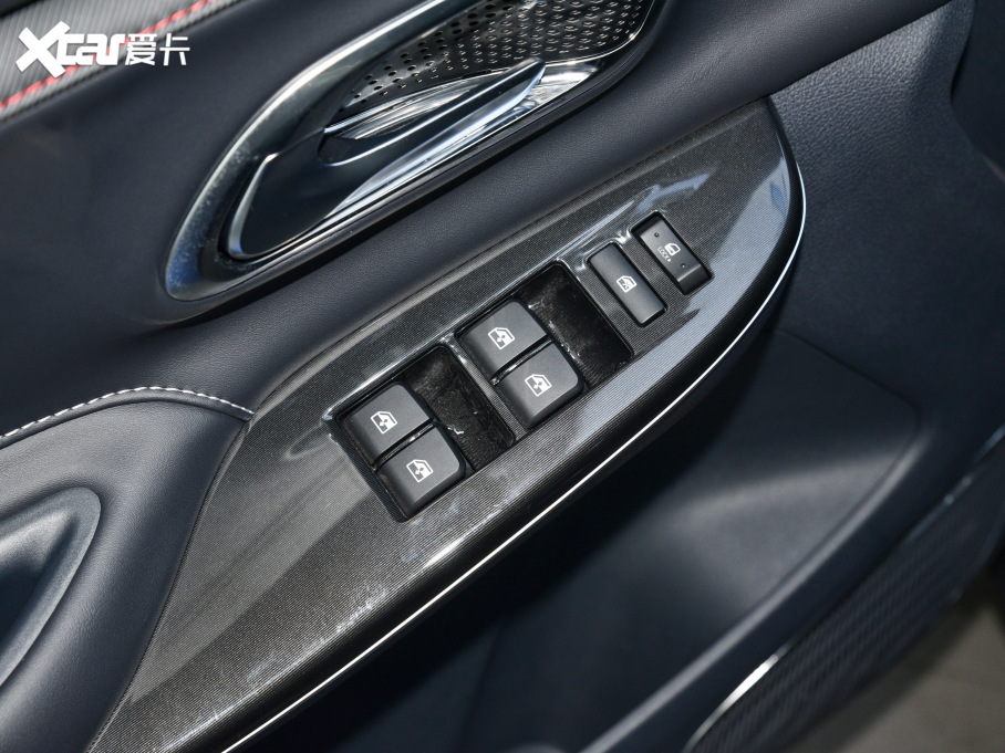 2021LWX7 1.5T ԄGeeker