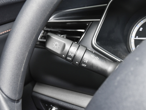 2021款1.5T 自动精英型 中控区