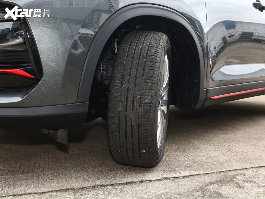 2022LWX7 PLUS 1.5T {LԄ