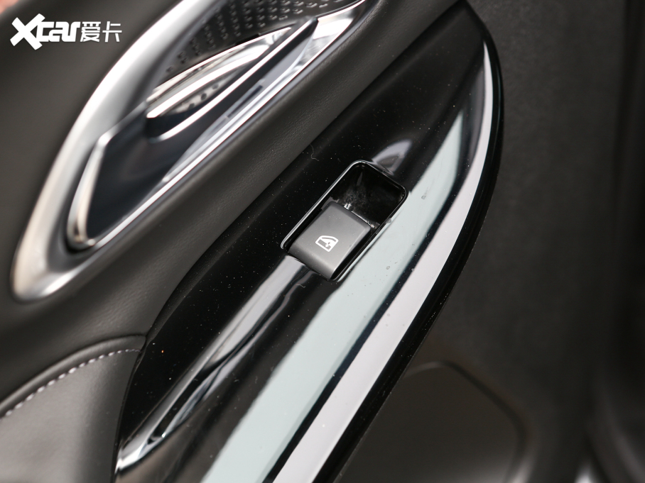 2022LWX7 PLUS 1.5T {LԄ