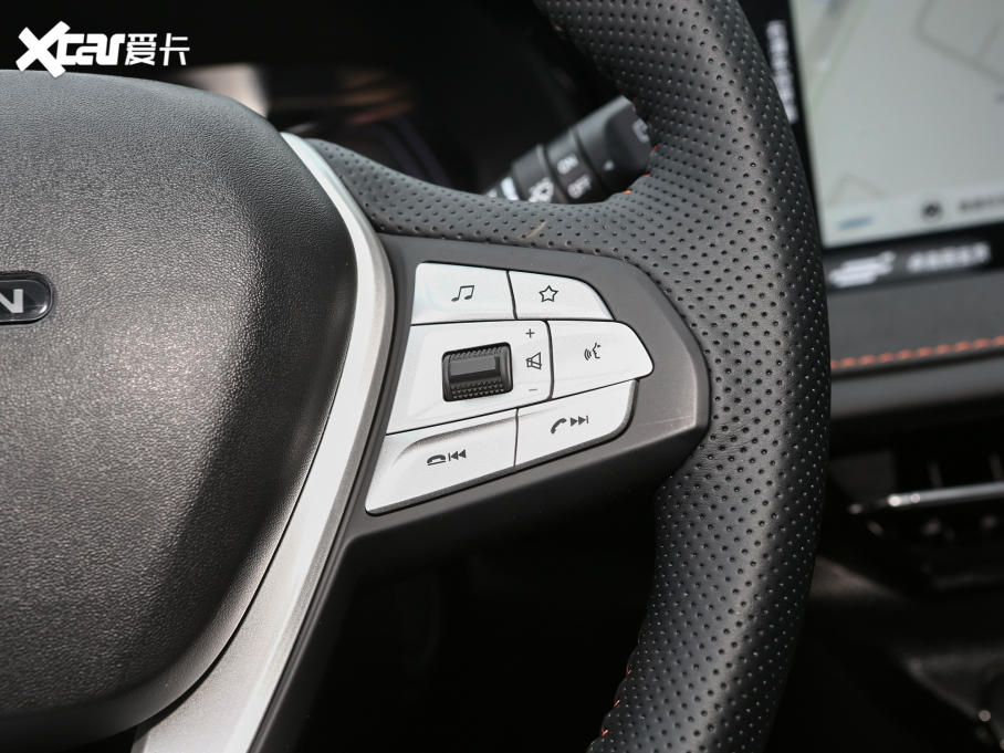 2022LWX7 PLUS 1.5T {LԄ