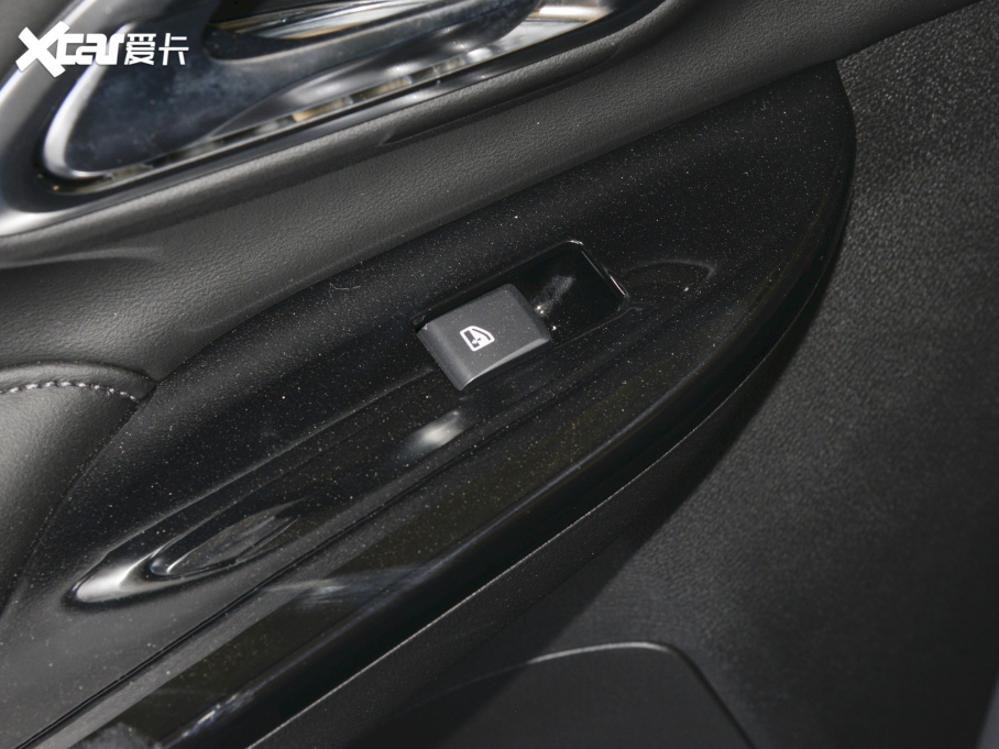 2022LWX7 PLUS 1.5T {LԄ 7