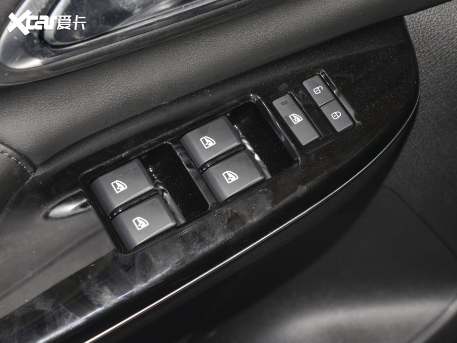 2022LWX7 PLUS 1.5T {LԄ 7