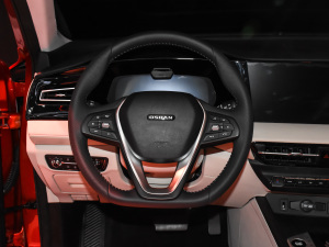 20221.5T {LԄGeekerI п؅^