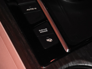 20221.5T {LԄGeekerI п؅^