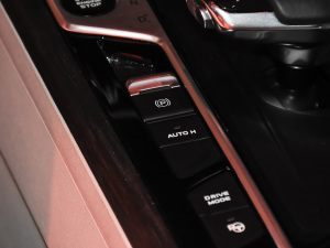 20221.5T {LԄGeekerI п؅^