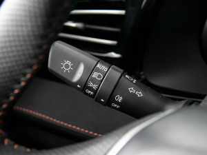 20221.5T {LԄGeekerI п؅^