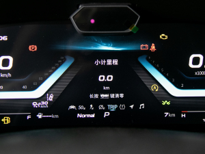 20221.5T {LԄGeekerI п؅^