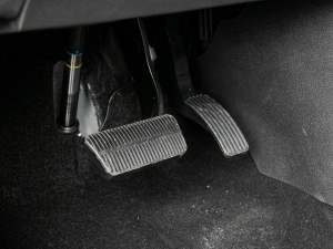 20221.5T {LԄGeekerI п؅^