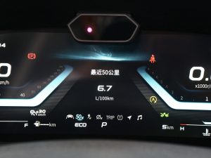 20221.5T {LԄGeekerŞ п؅^