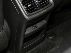 20221.5T {(ln)LԄGeekerŞ п؅^(q)