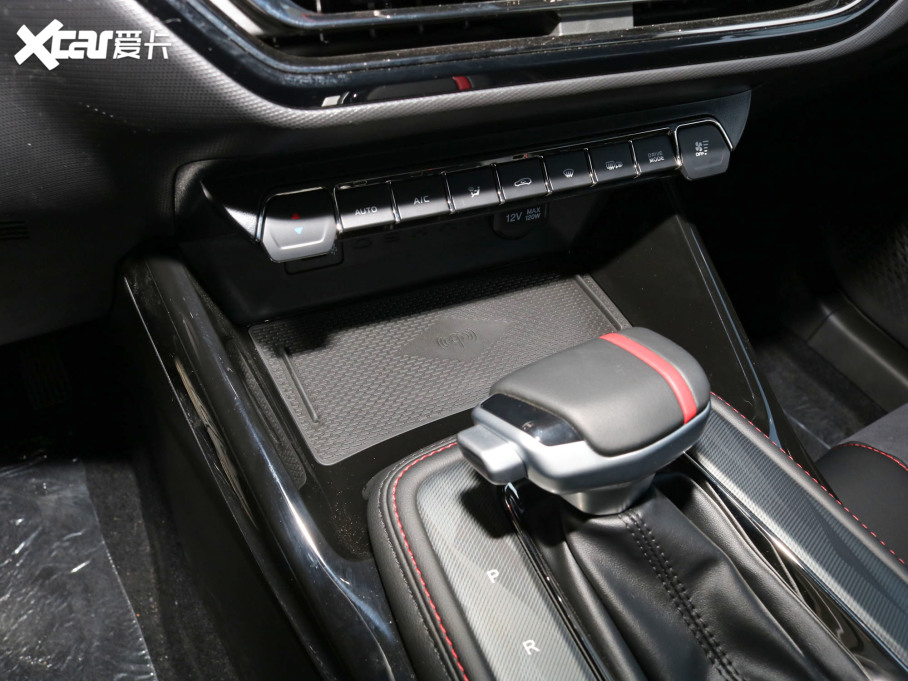 2022LWX5 1.5T DCT[޶