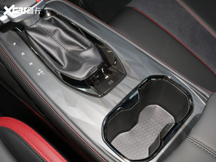 2022LWX5 1.5T DCT[޶