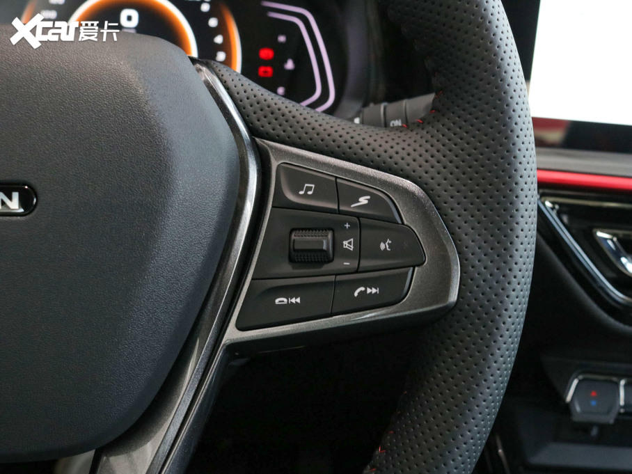 2022LWX5 1.5T DCT[޶