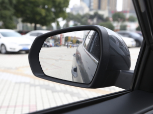 2022\(yn)Ӱ 1.5T DCTL(fng)_h (x)(ji)^