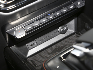 2022\Ӱ 1.5T DCTL_h п؅^