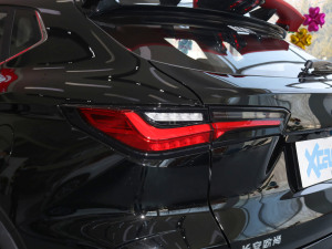 2022款1.5T DCT虎啸限定版 尾灯