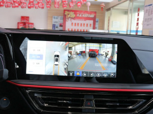 2022款1.5T DCT虎啸限定版 中控台显示屏