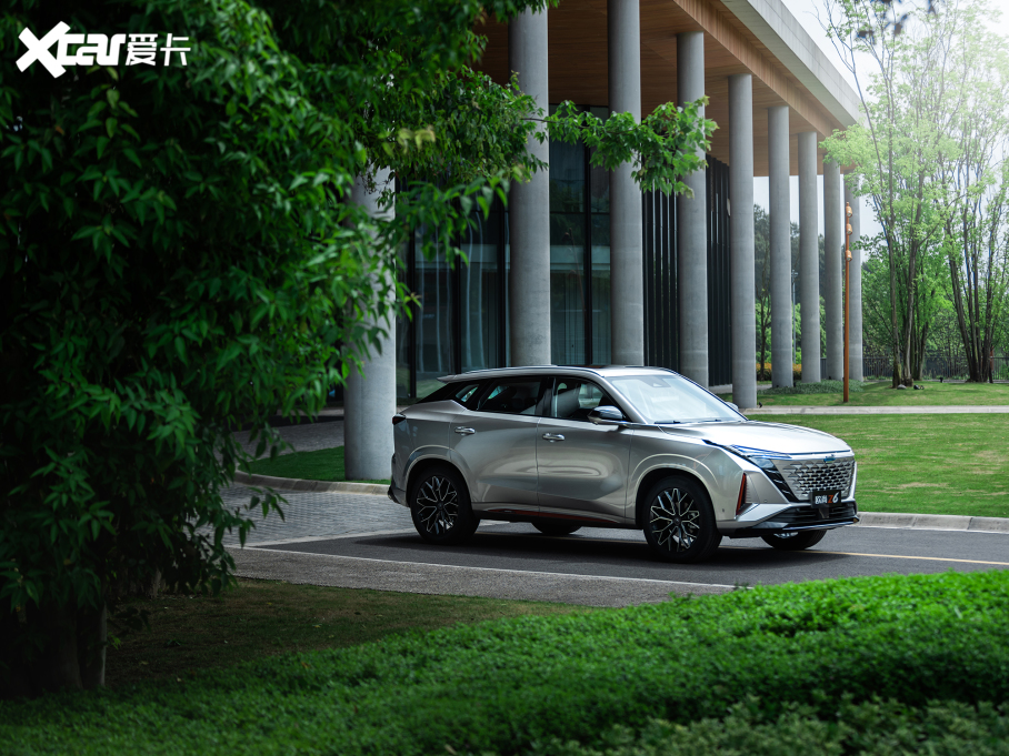 2022LWZ6 {L 1.5T DCTǺ