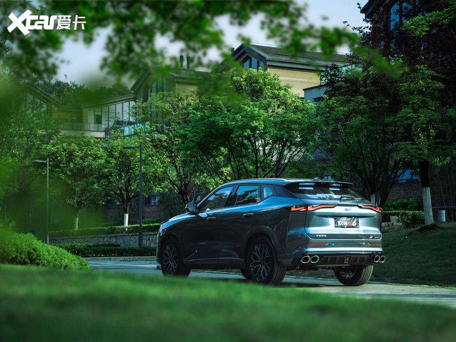 2022LWZ6 {L 1.5T DCTǺ