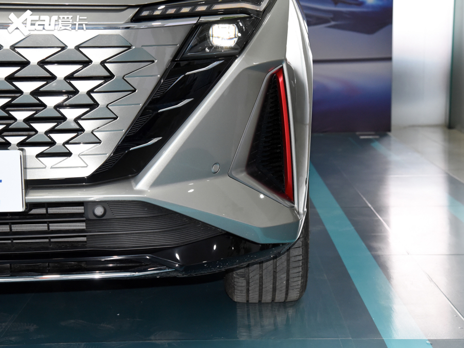 2022LWZ6 {L 1.5T DCTǺ