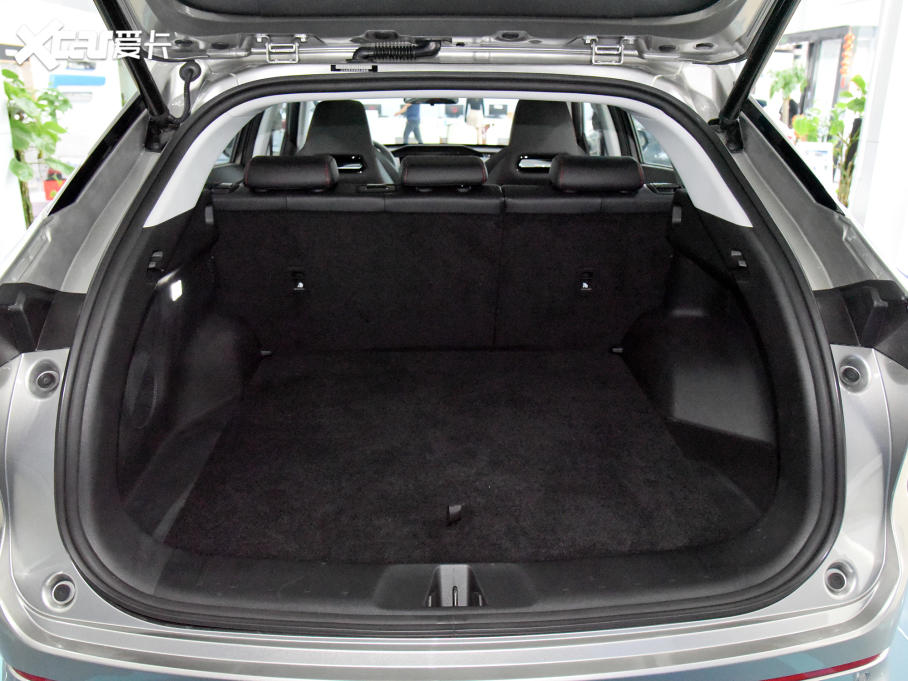 2022LWZ6 {L 1.5T DCTǺ