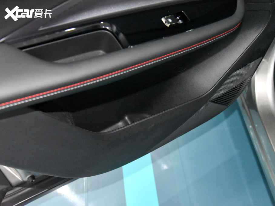 2022LWZ6 {L 1.5T DCTǺ