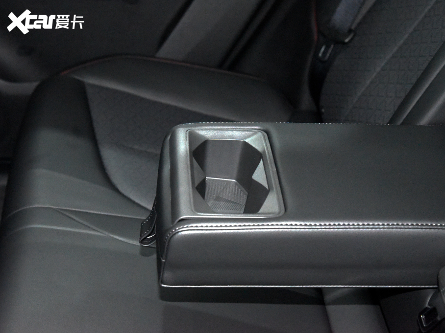 2022LWZ6 {L 1.5T DCTǺ