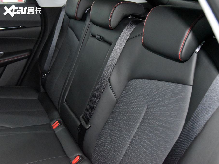 2022LWZ6 {L 1.5T DCTǺ