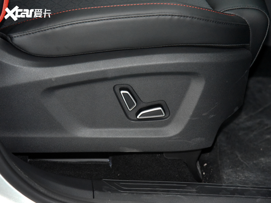 2022LWZ6 {L 1.5T DCTǺ