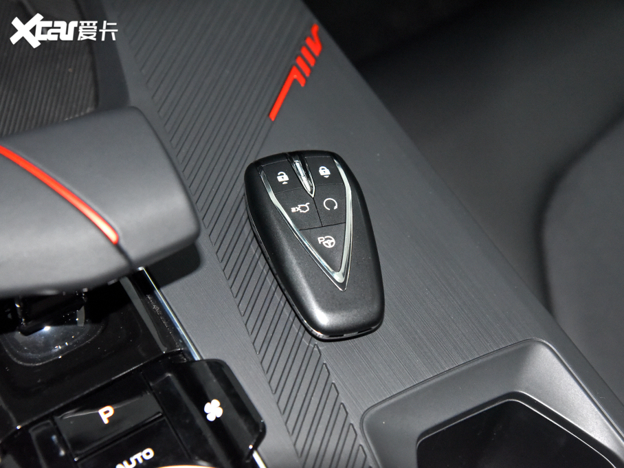 2022LWZ6 {(ln)L 1.5T DCTǺ